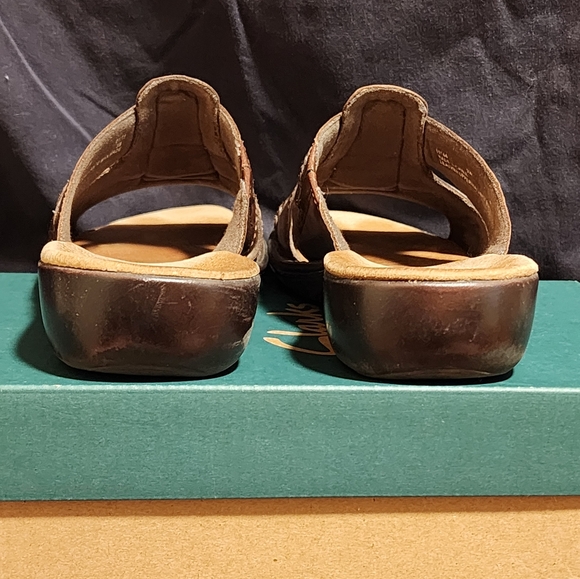 Clarks Bendables Slip On Slide Mahogany 9 Wide - Picture 10 of 16